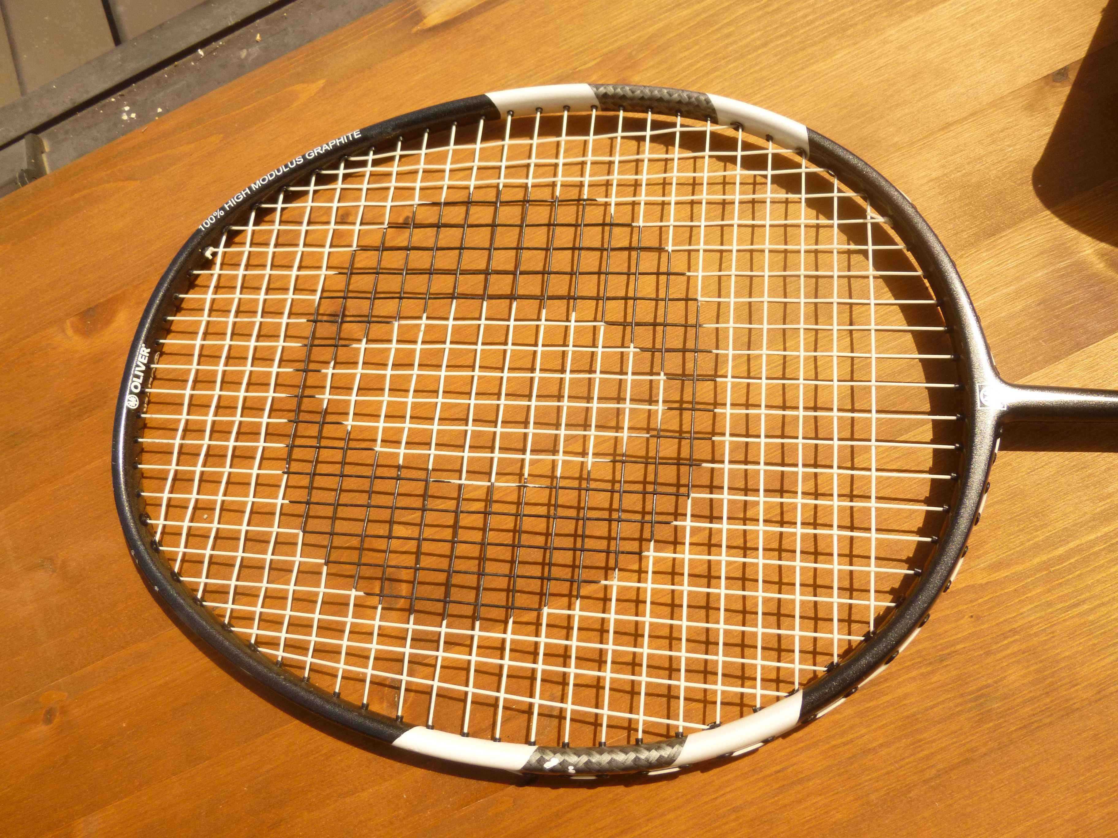 Raquete badminton com 36 volantes