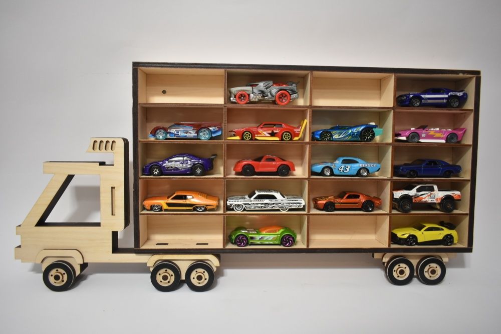 Półka na autka resoraki Hot Wheels - ciężarówka do pokoju dziecka