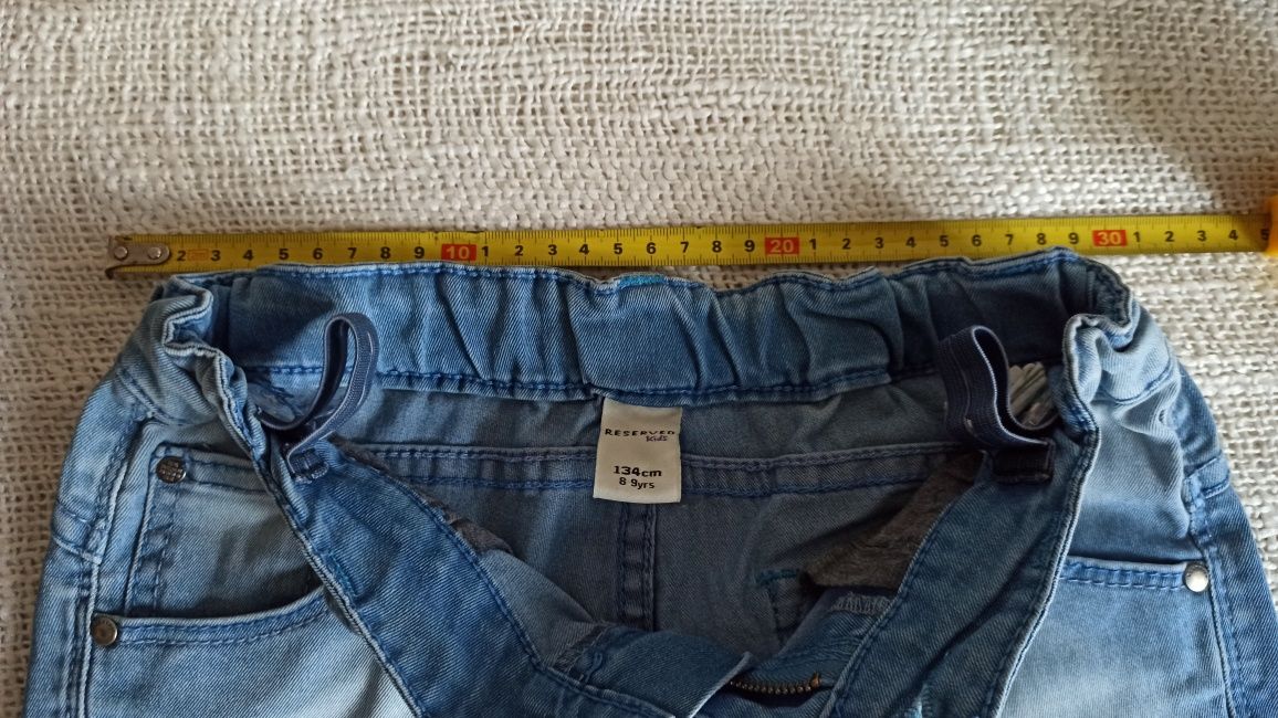 Reserved, jeansy dziewczęce  rozm. 134 cm