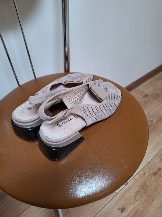 Sandały damskie roz.38