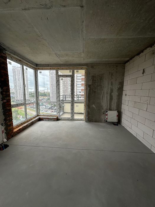 Продам 2-кімнатну квартиру в ЖК Крона Парк-2, будинок зданий