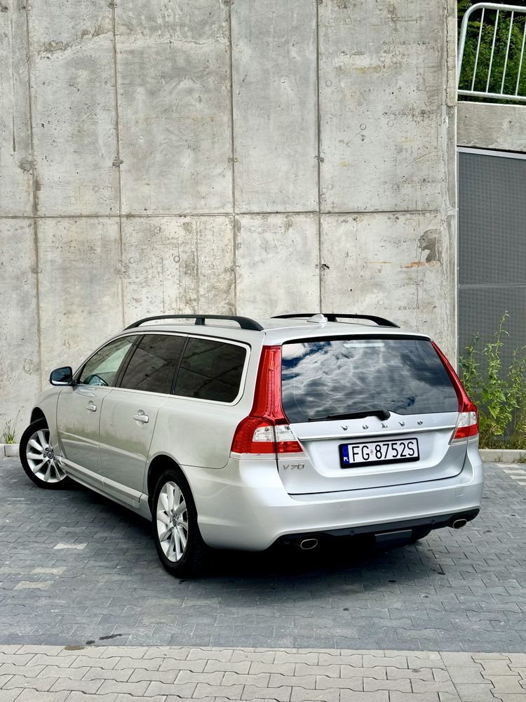 Volvo V70 2.0D D4 190 Ps Summum Skóra Navi Bixenon Hak Bezwypadkowy