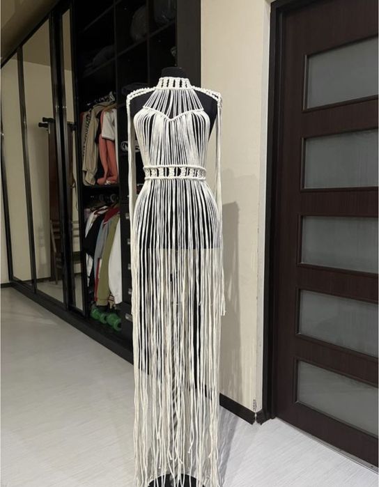 Шикарна сукня, в стилі бохо