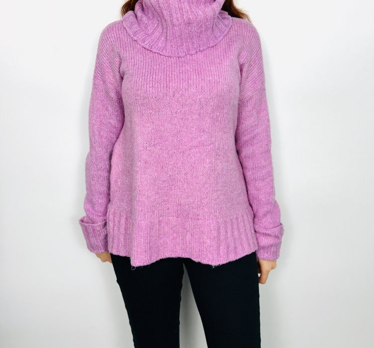 Sweter z golfem w kolorze wrzosowym S 36 Reserved