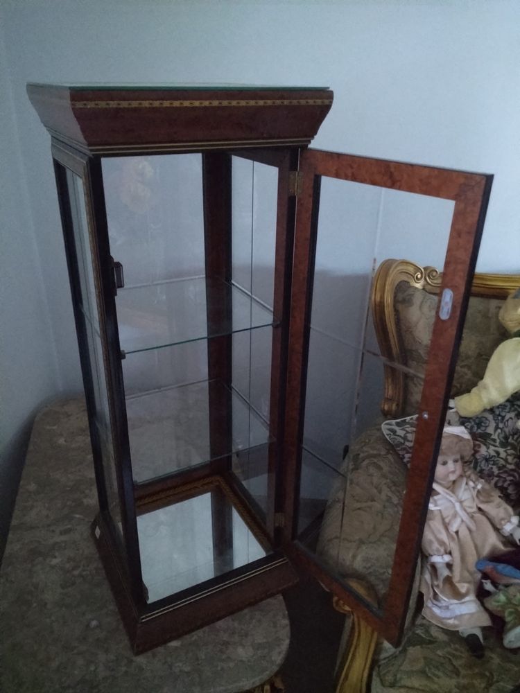 Vitrine Expositora com Tampo Espelhado