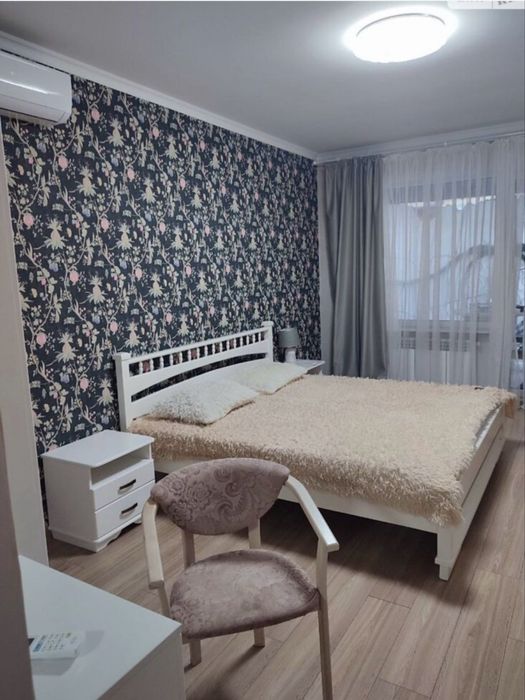 Продам срочно дом 2 этажа ,центр Жуковского ул