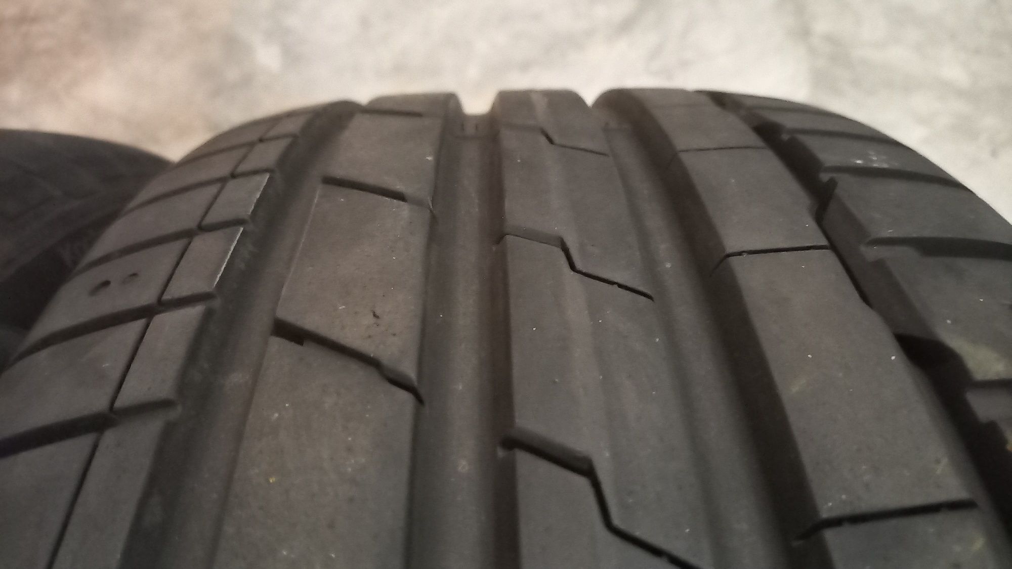 Pneus 225/45/17 Hankook Ventus S1 Evo 3