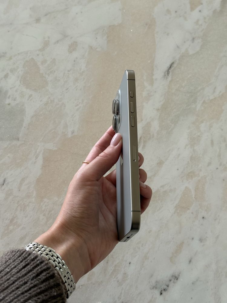 iphone 15 pro max 1 TB