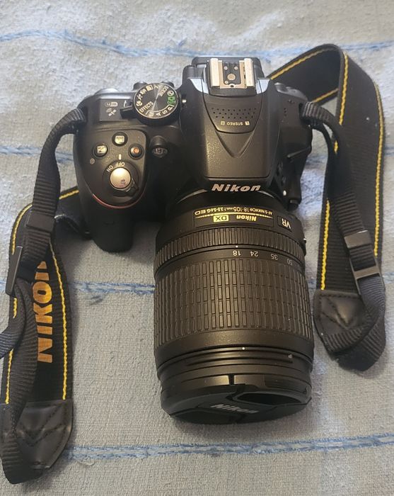 Дзеркальний фотоапарат D5300