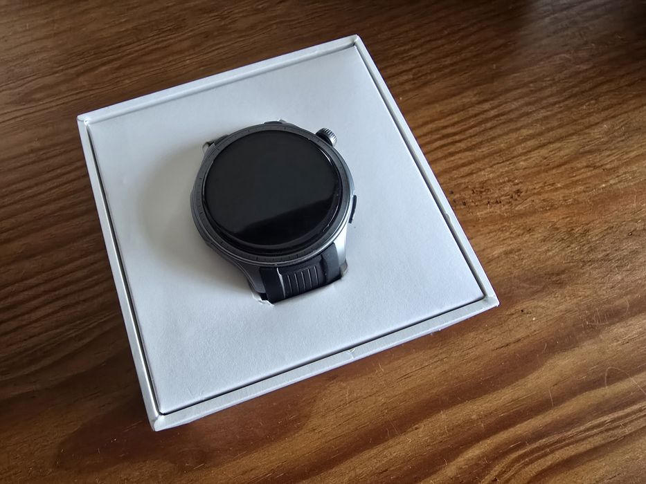 Amazfit Balance, com garantia.