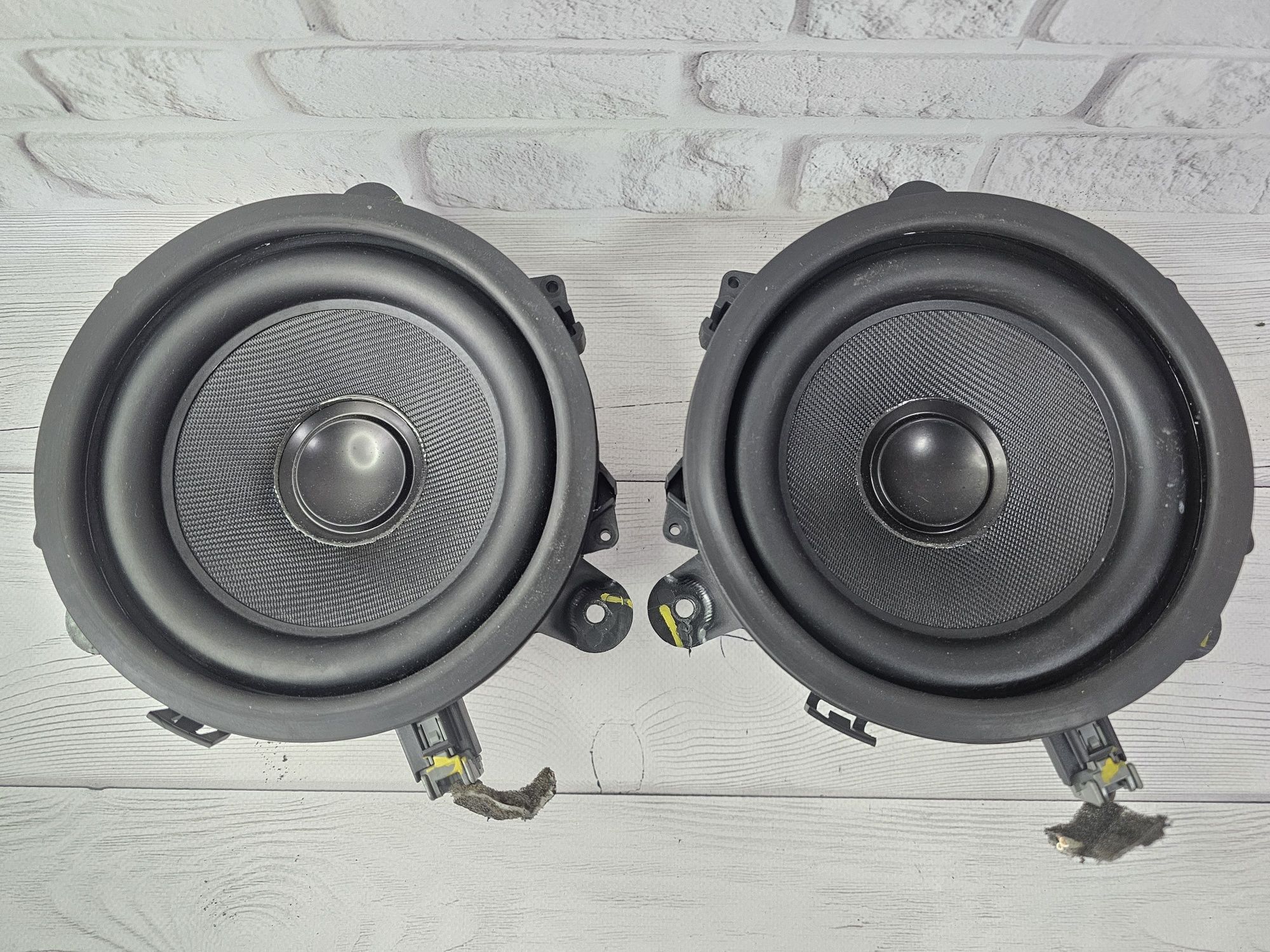 Оригінальні динаміки / Динамики / Колонки Premium Sound Volvo S40/V50