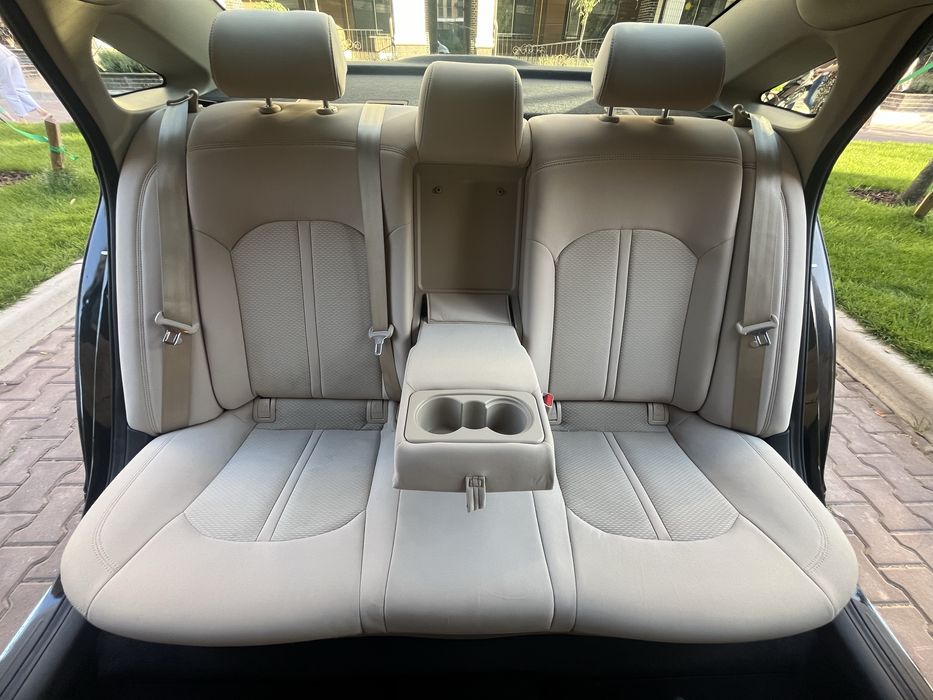 Hyndai Sonata 2016 2.4 GDi AT (185 к.с.)