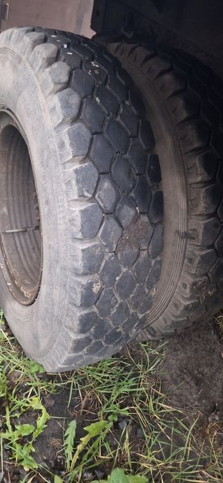 Шини резина зіл Колеса зіл в зборі