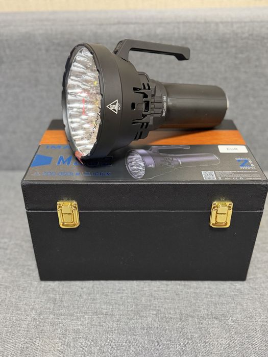 IMALENT-MS 32  200  000 люмен.1618 метров. Самый мощный фонарь в мире!