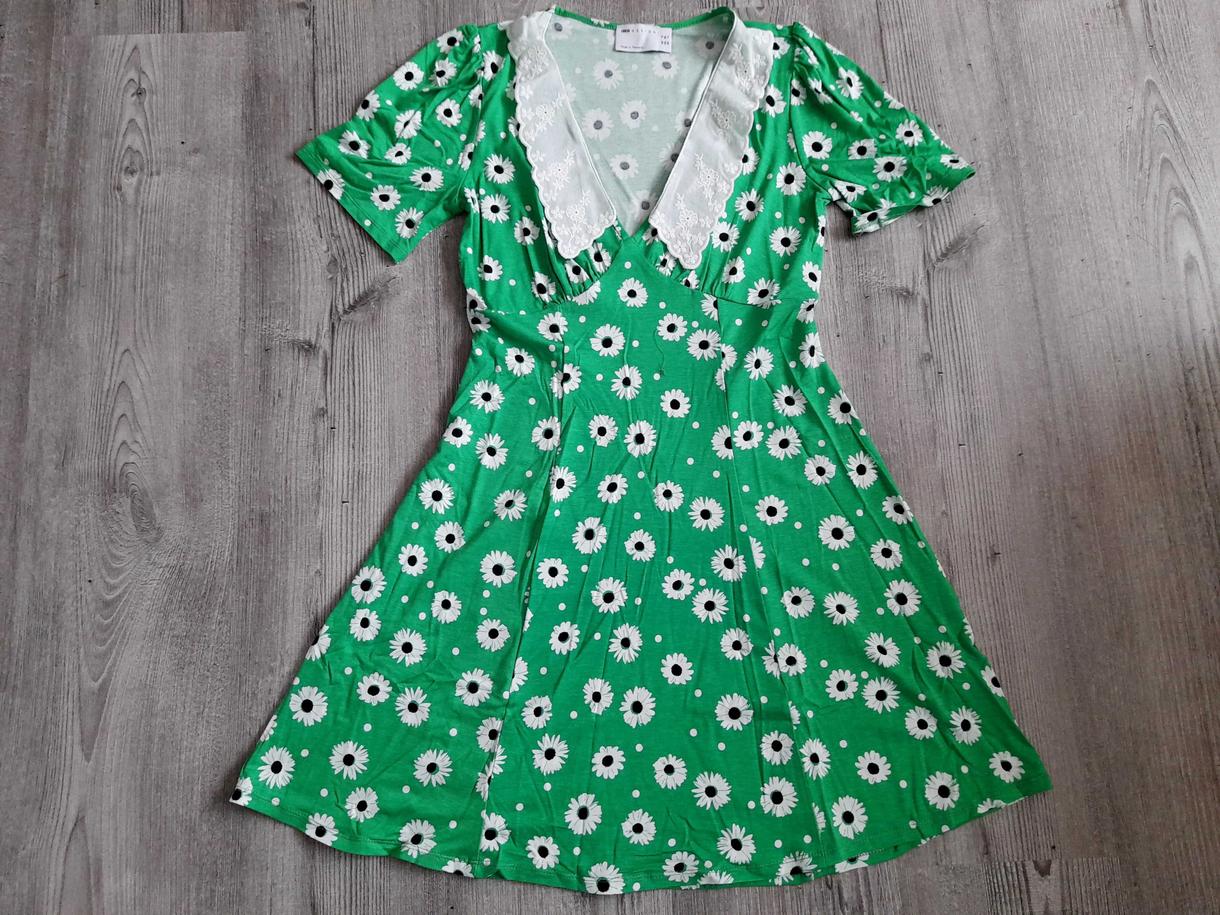 Zielona,krótka sukienka w kwiaty, haftowany kołnierzyk,styl retro,Asos