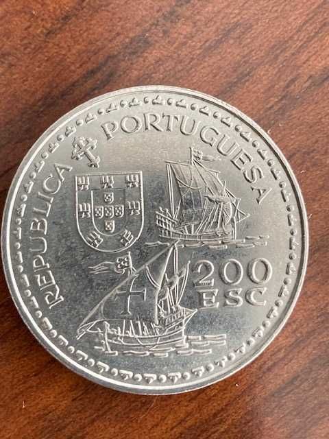2 Moedas comemorativas 200 escudos 1994 - Henrique o Navegador