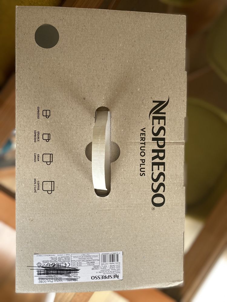 Nespresso Vertuo Plus - NOVA