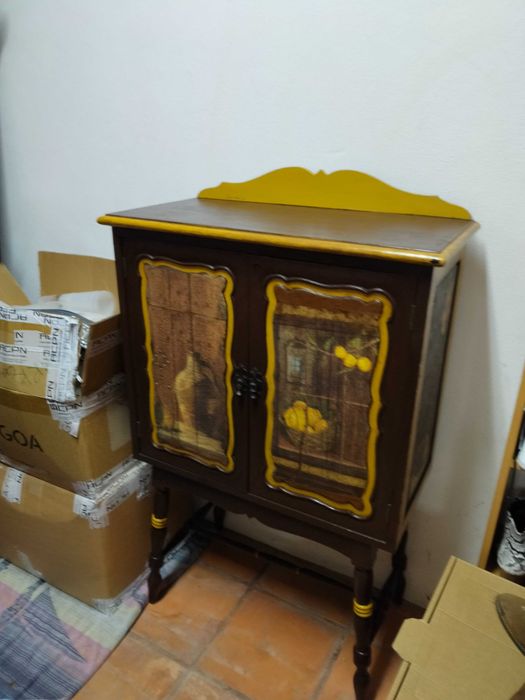 Móvel bar aparador consola