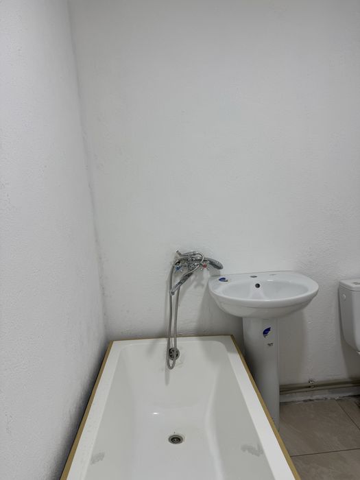 Продам будинок.Київ 80 км