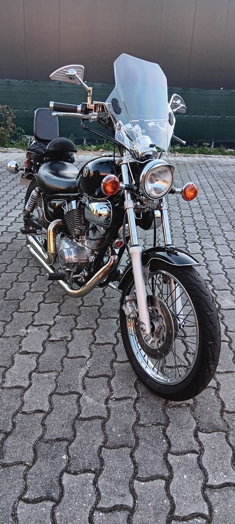 Yamaha Virago xv250