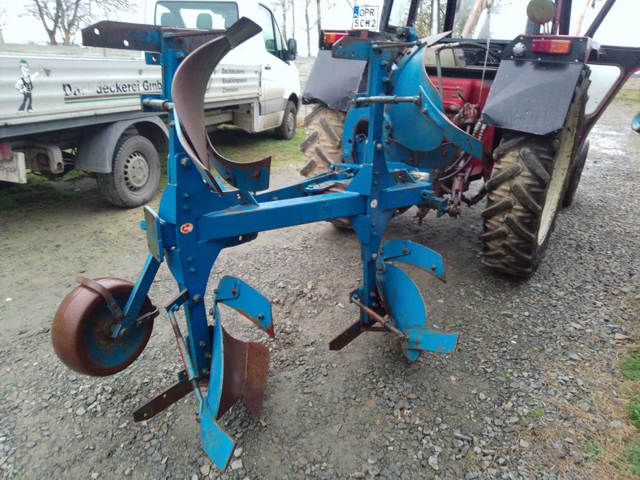 Pług 2 skibowy Frost