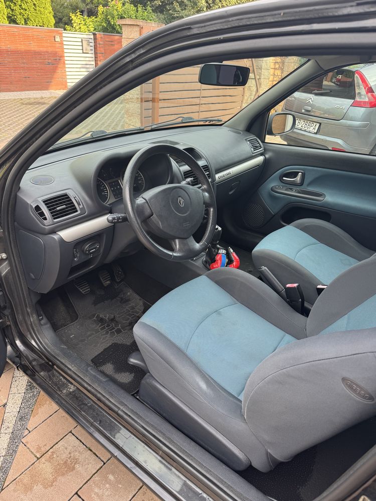 Renault Clio II Chiemsee wersja specjalna, webasto, klima. Full