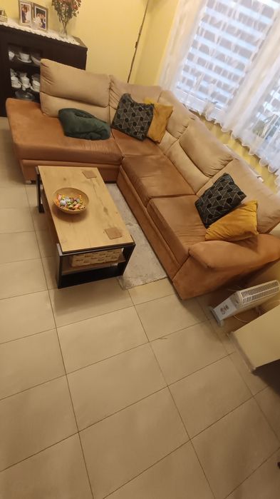 Sofa narożna z funkcją spania