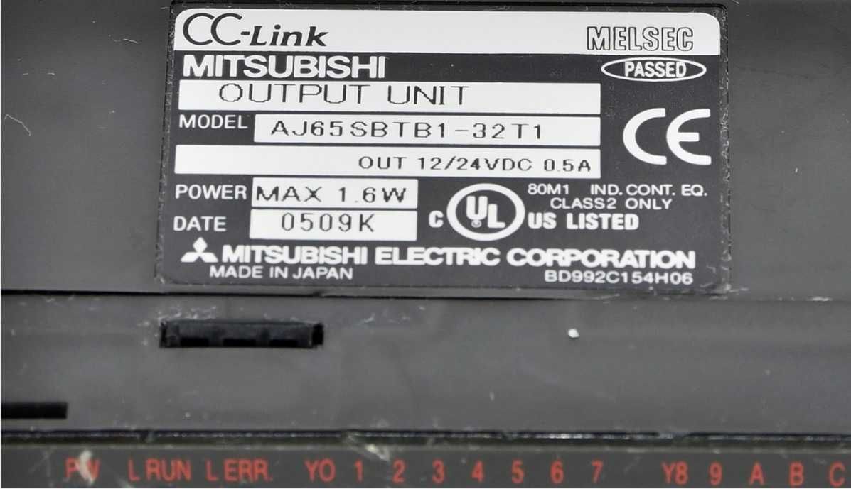 NOWY moduł Melsec UNIT CClink Mitsubishi AJ65SBTB1-32T1 AJ65SBTB1-32D1