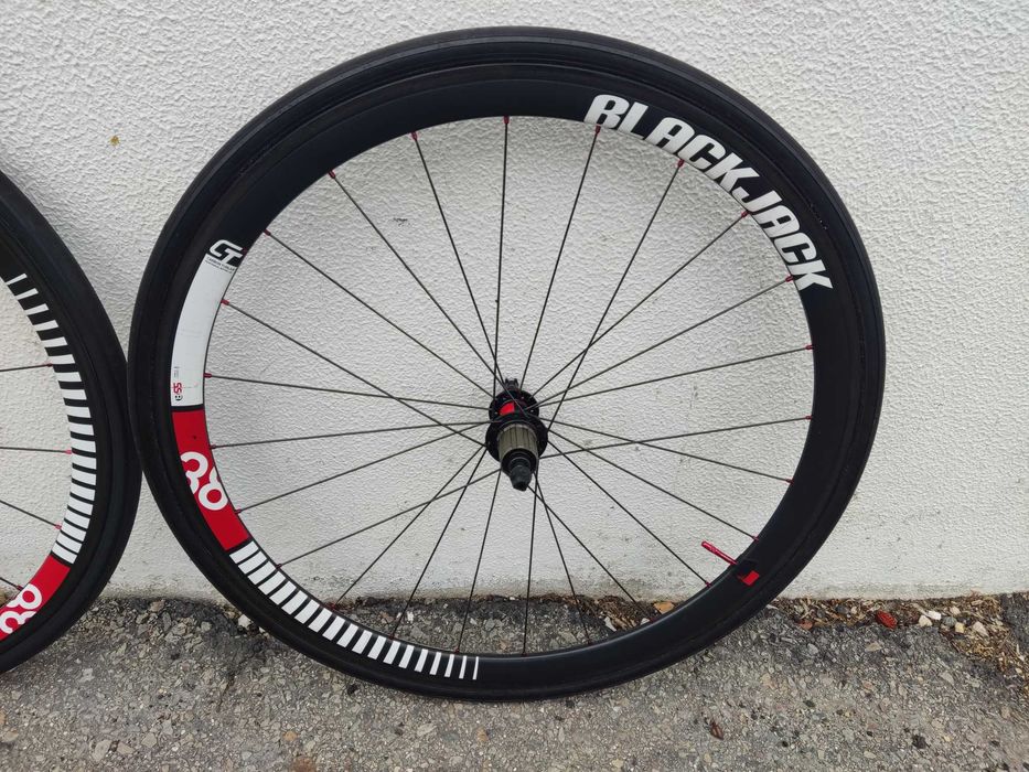 Rodas blackjack de carbono
