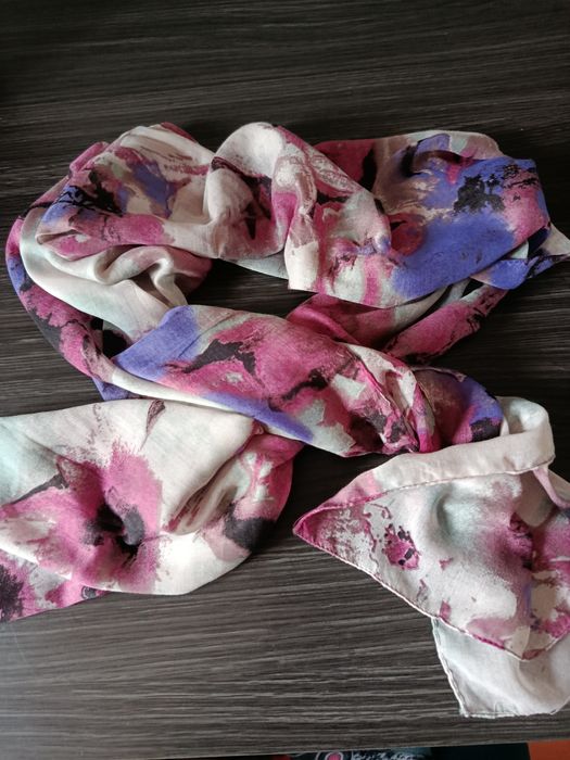 Écharp estampada.