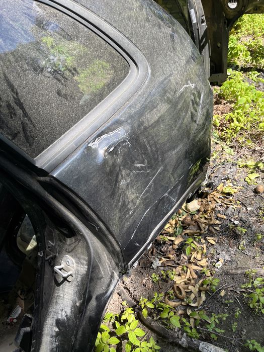 Задня частина кузова Jeep Cherokee KL