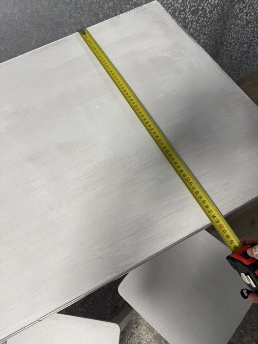 Стіл кухонний + 2 стільця