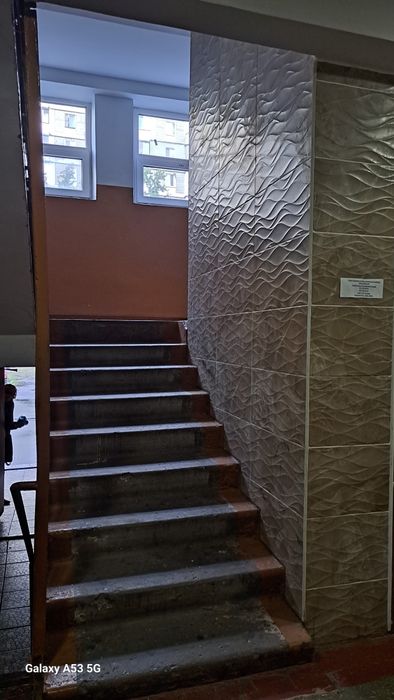 1-к квартира по вулиці Харківське шосе буд 170 Б