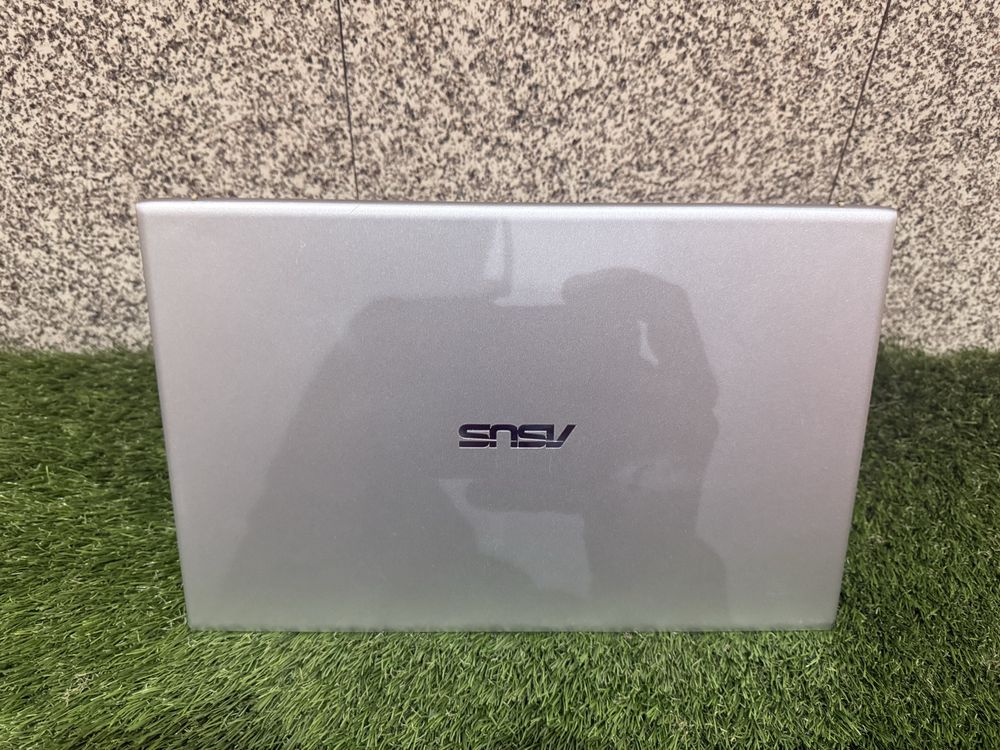 Asus VivoBook F512J