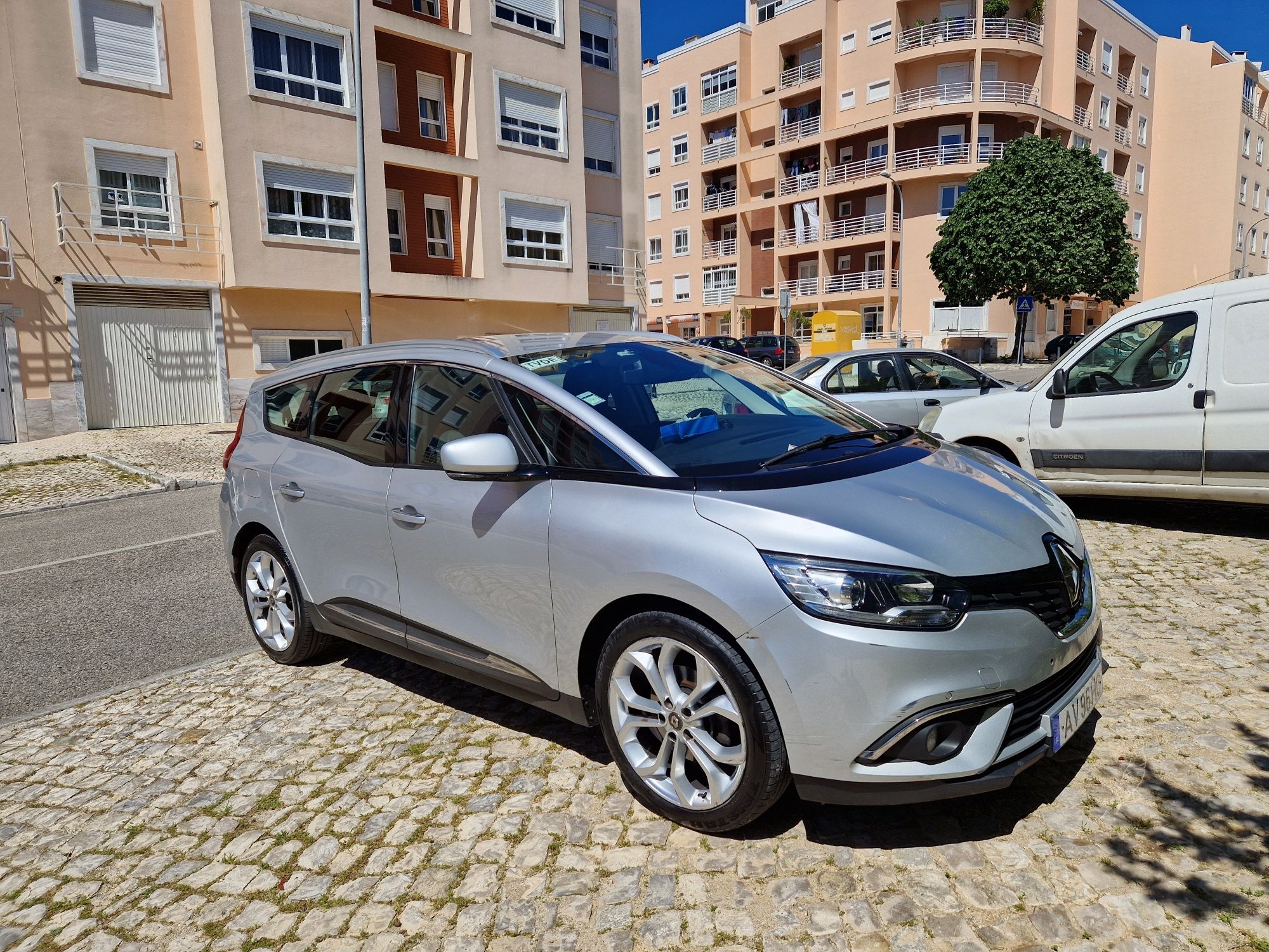 Renault grand scenic 1.5dci 167000km