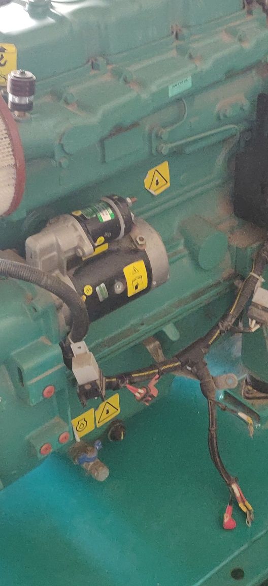 Дизельний генератор Cummins PowerC33 D5