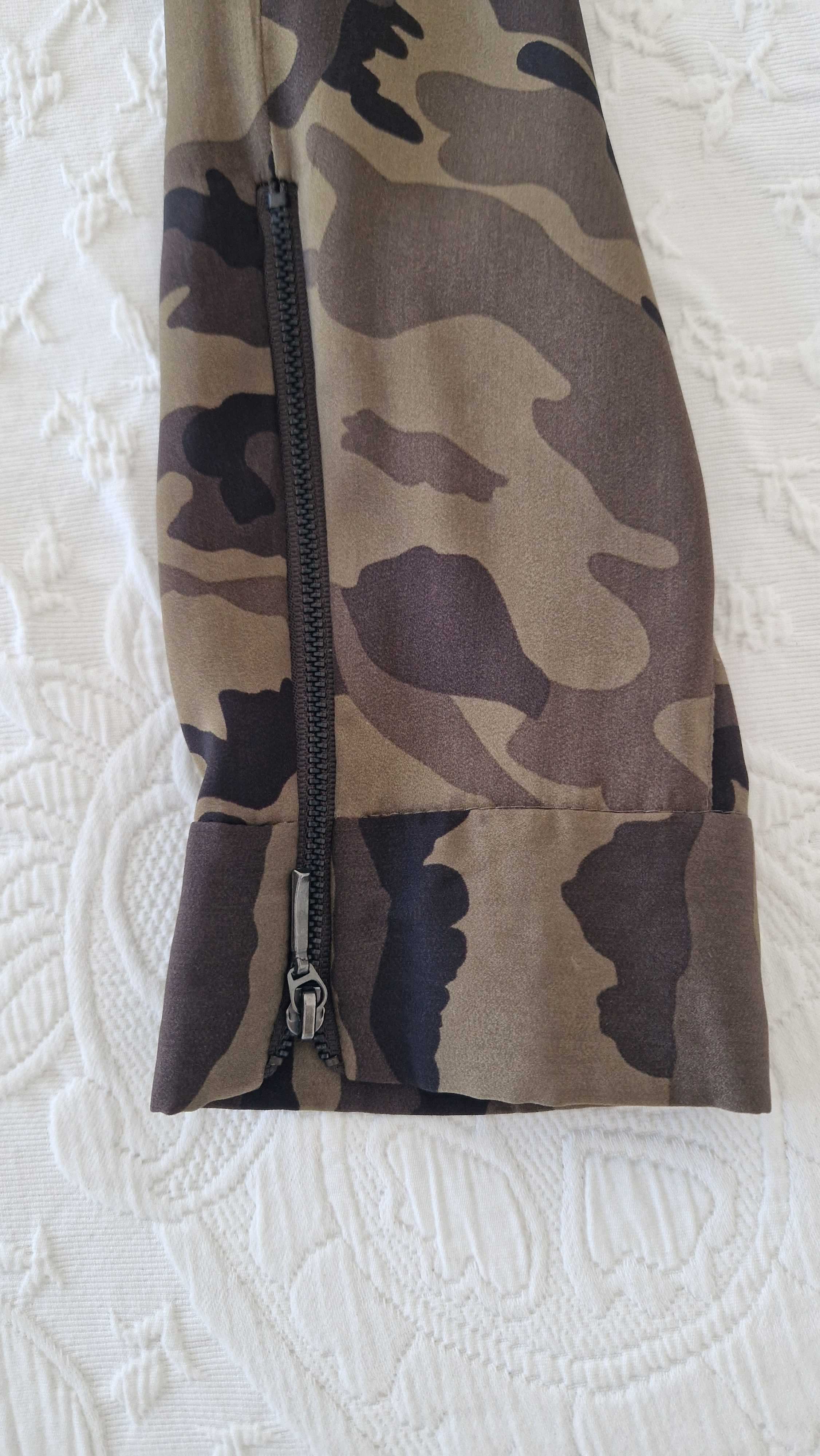 Calças estampadas tropa, Zara, tamanho XS
