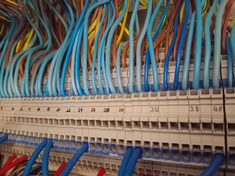 Elektryk budowlany, instalacje elektryczne, alarmy. Pomiary, odbiory
