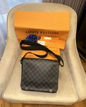 Сумка-мессенджер Louis Vuitton