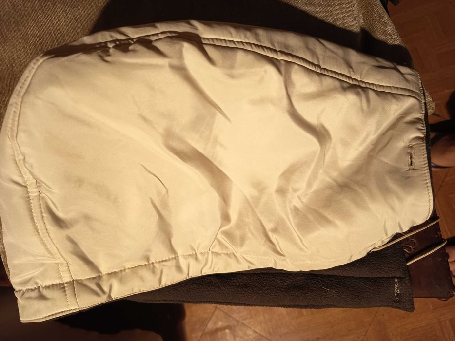 Gabardina nova com pelo