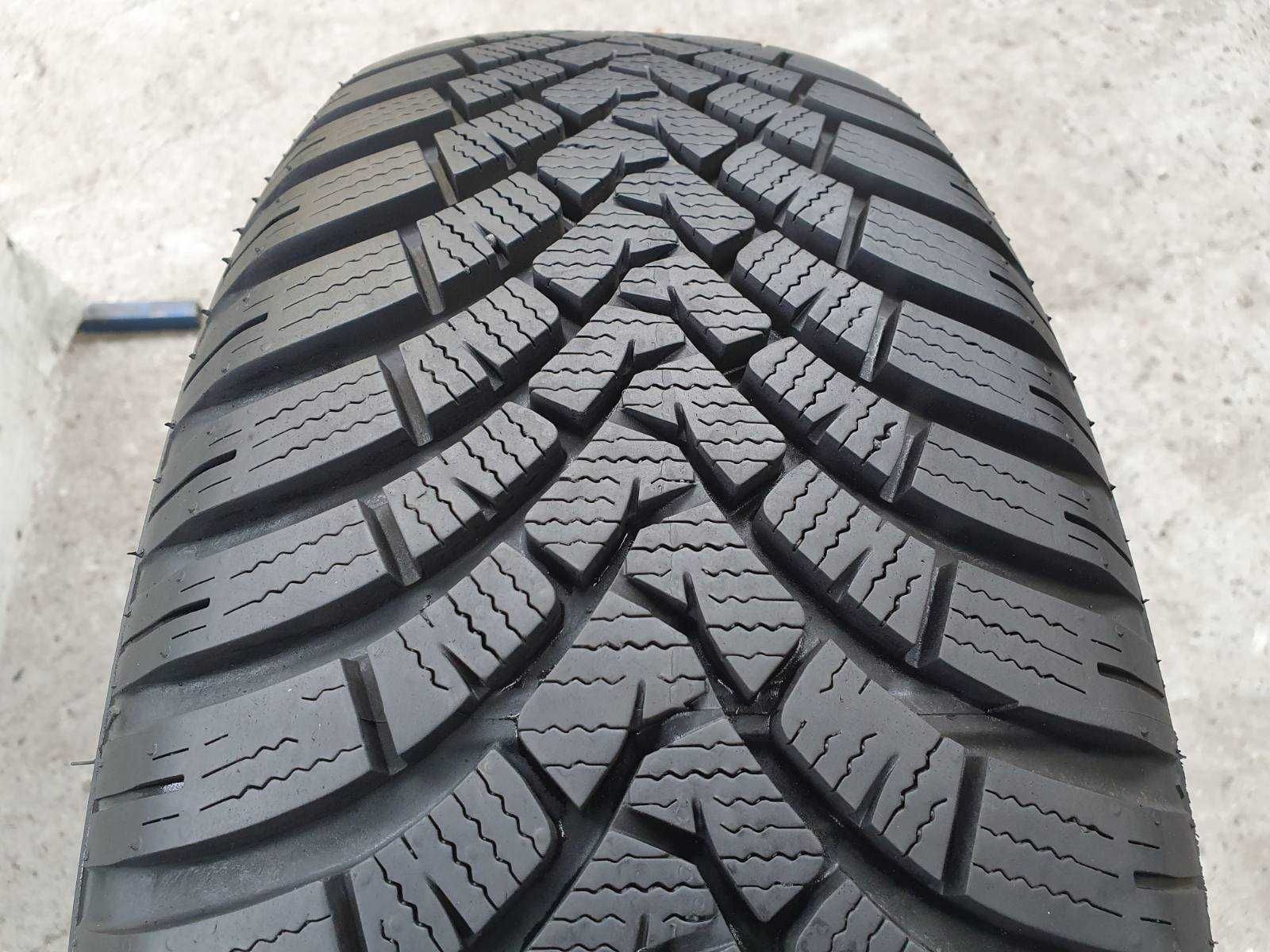 4x Falken Eurowinter HS01 SUV  215/65r17  8,2mm 2022r