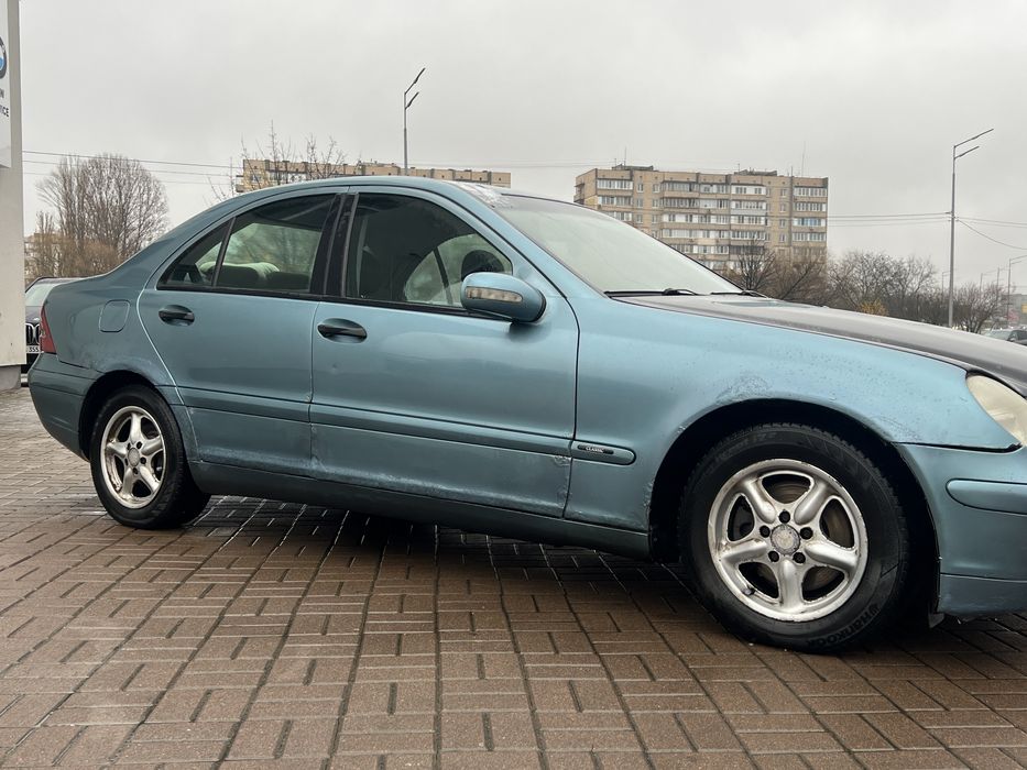 Mercedes-Benz C180 W203