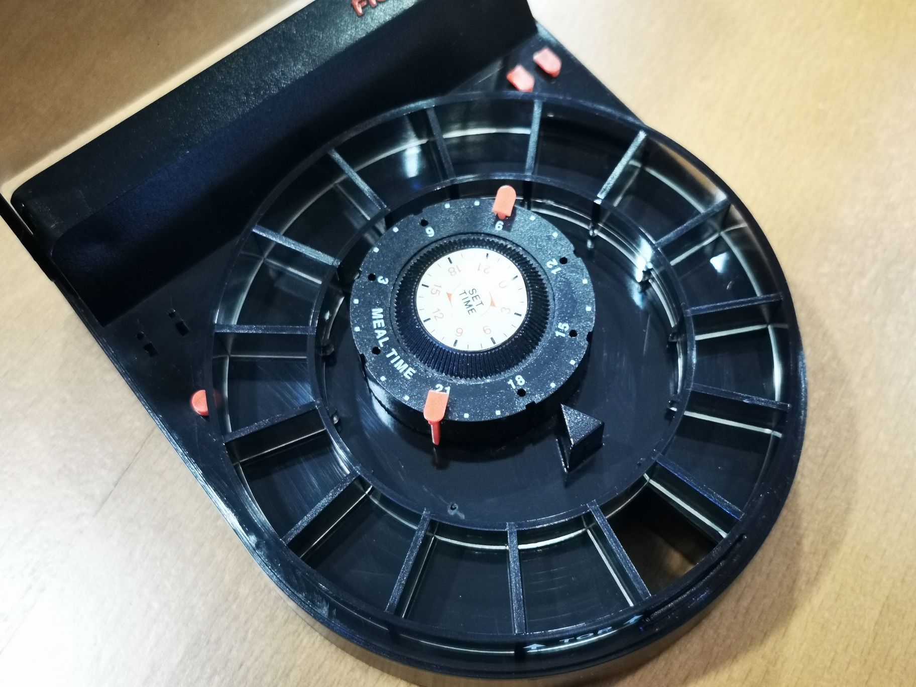 Alimentador Automático para Aquário