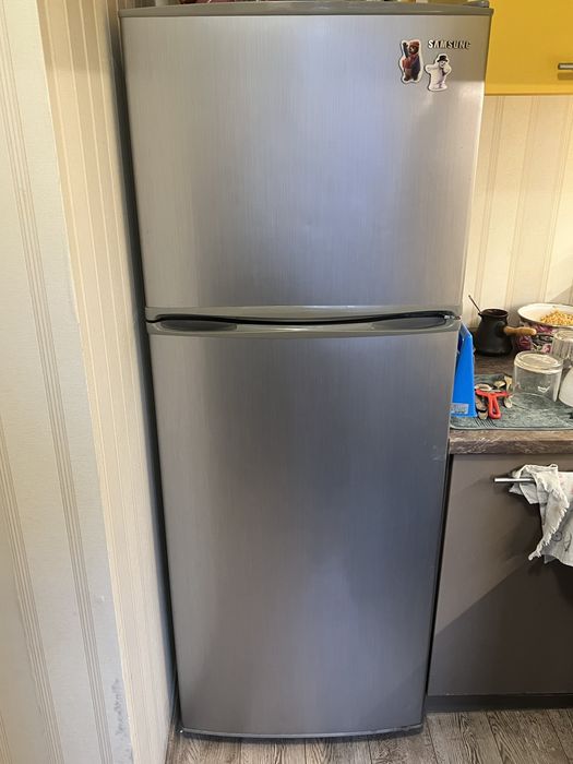 Ідеальний холодильник Samsung із дуже хорошою системою охолодження