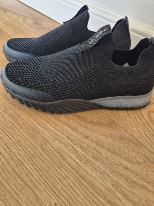 Nowe buty wsuwane, cool club 36