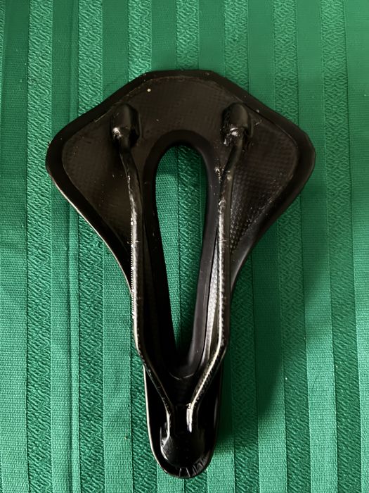 Siodelko mixed 5d carbon 143mm