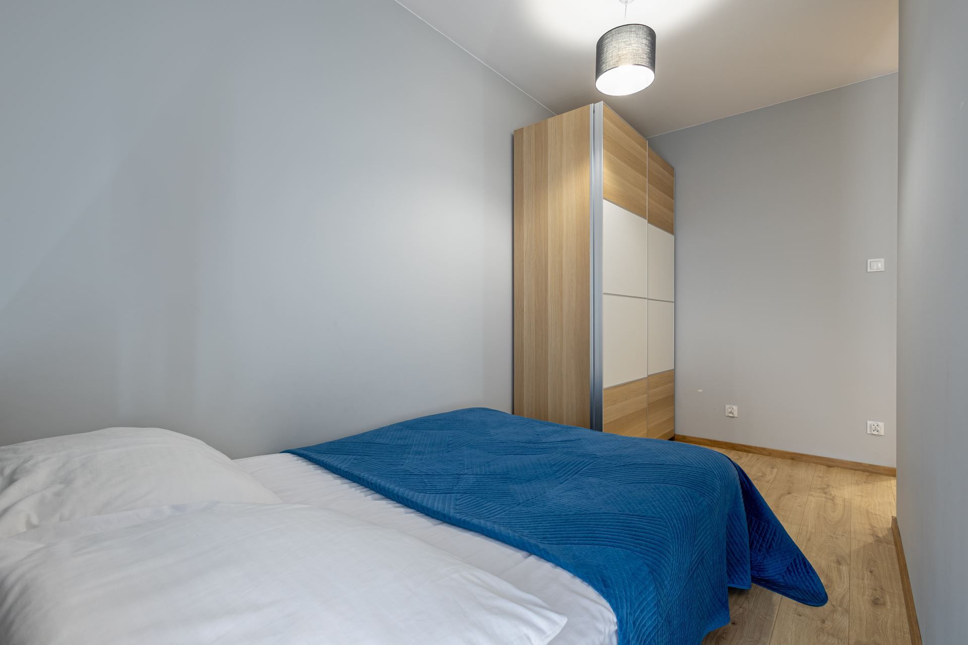 Noclegi wynajem na doby apartament Capital Towers Podwisłocze
