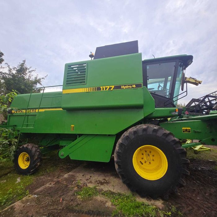 Продаж комбайнів свіжі John 1177