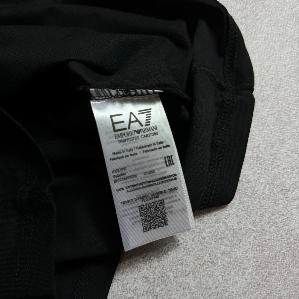 СКЛАД БРЕНДОВОГО ОДЯГУ Мужское поло EA7 Emporio Armani черный s-xxl