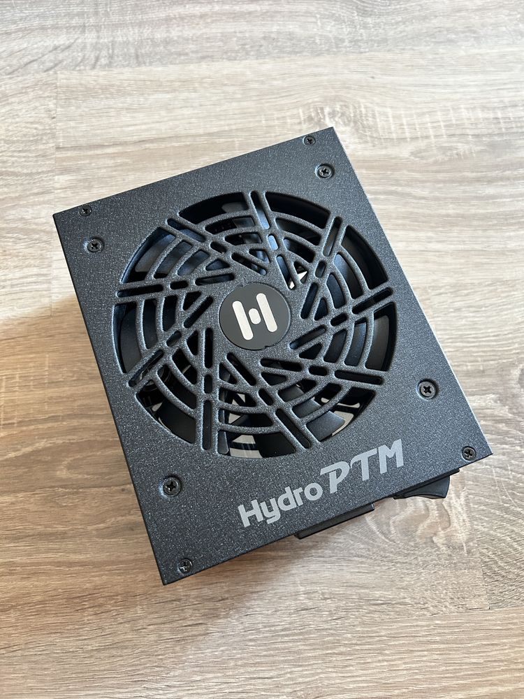 Блок живлення FSP PTM Pro 1650W ATX3.1 Platinum PPA16F0101